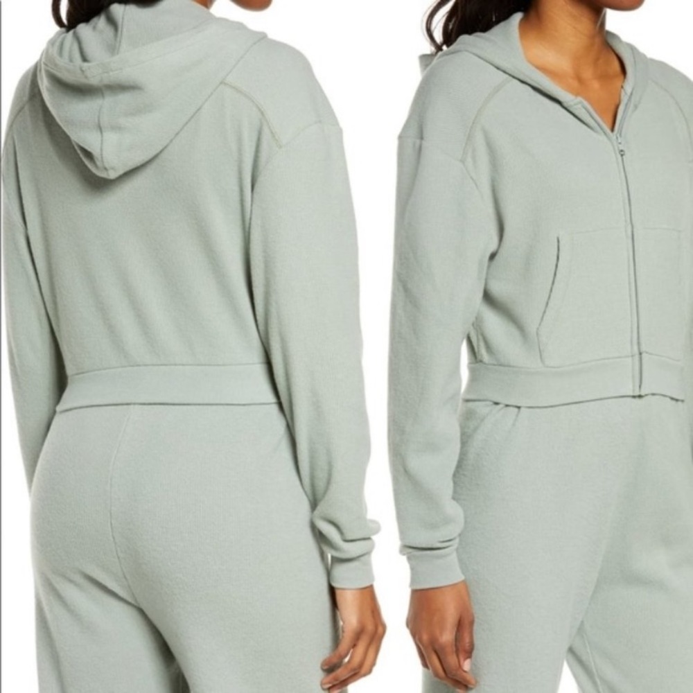 SKIMS WAFFLE ZIP UP HOODIE MINERAL SAGE WOMENS SIZE SMALL - Picture 6 of 17